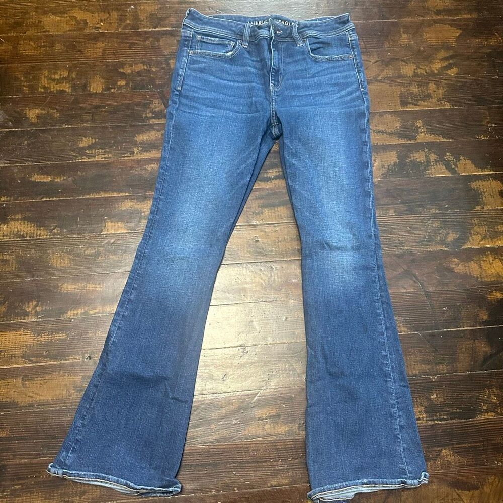 American Eagle distressed western size 12 kickboot jeans